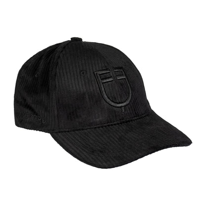 Unisex baseball cap in velvet-like fabric.
