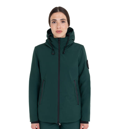 Down jacket water and wind repellent