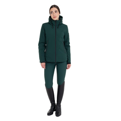 Down jacket water and wind repellent