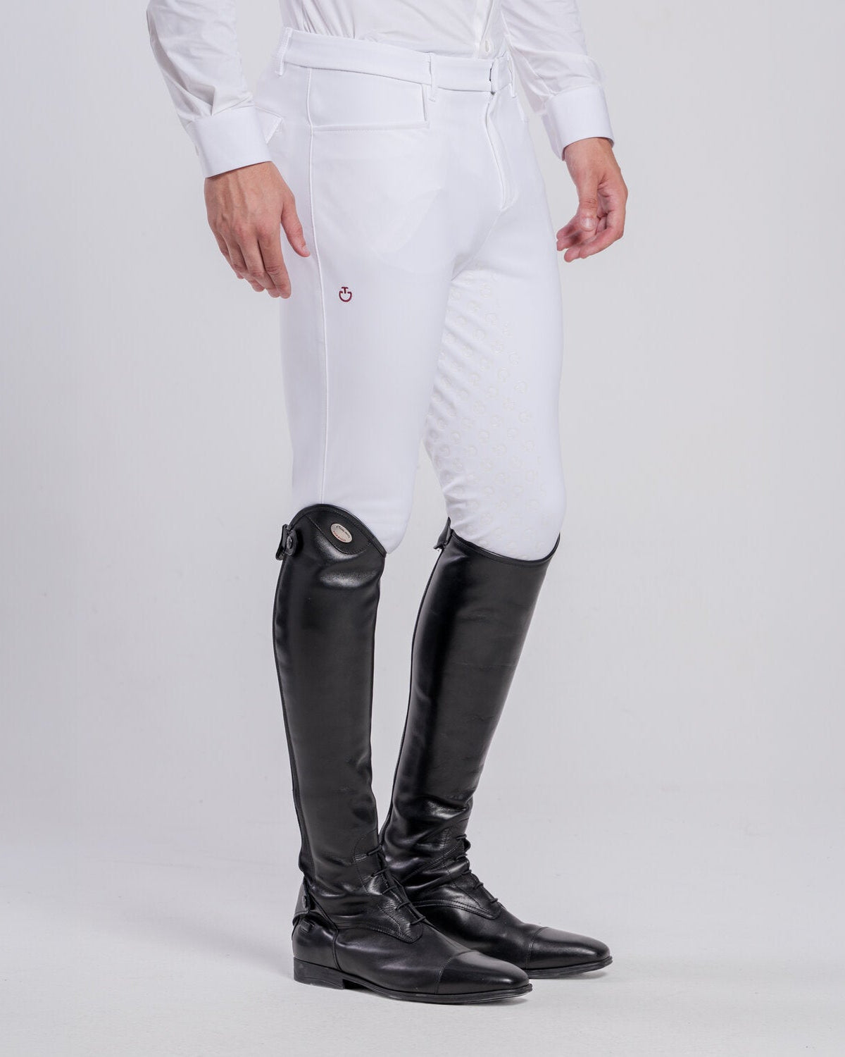 Discover the Cavalleria Toscana Men’s Full Grip Breeches, in white or navy