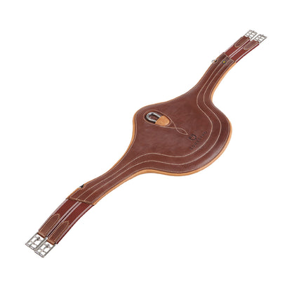 Jumping girth in leather with protectors.