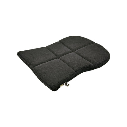 SYNTHETIC FLEECE BACK PAD.