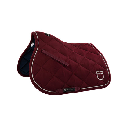Jumping saddle pad in cotton with trimmings with logo.