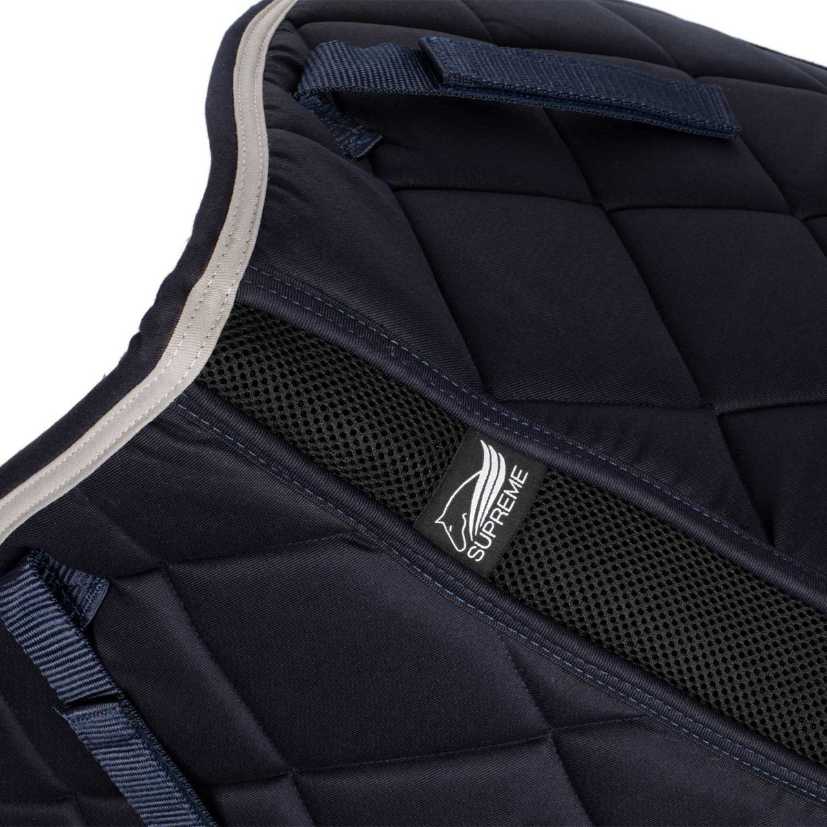 Quilted dressage saddle pad