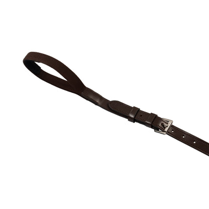 Anatomical leather hunting breastplate with removable martingale