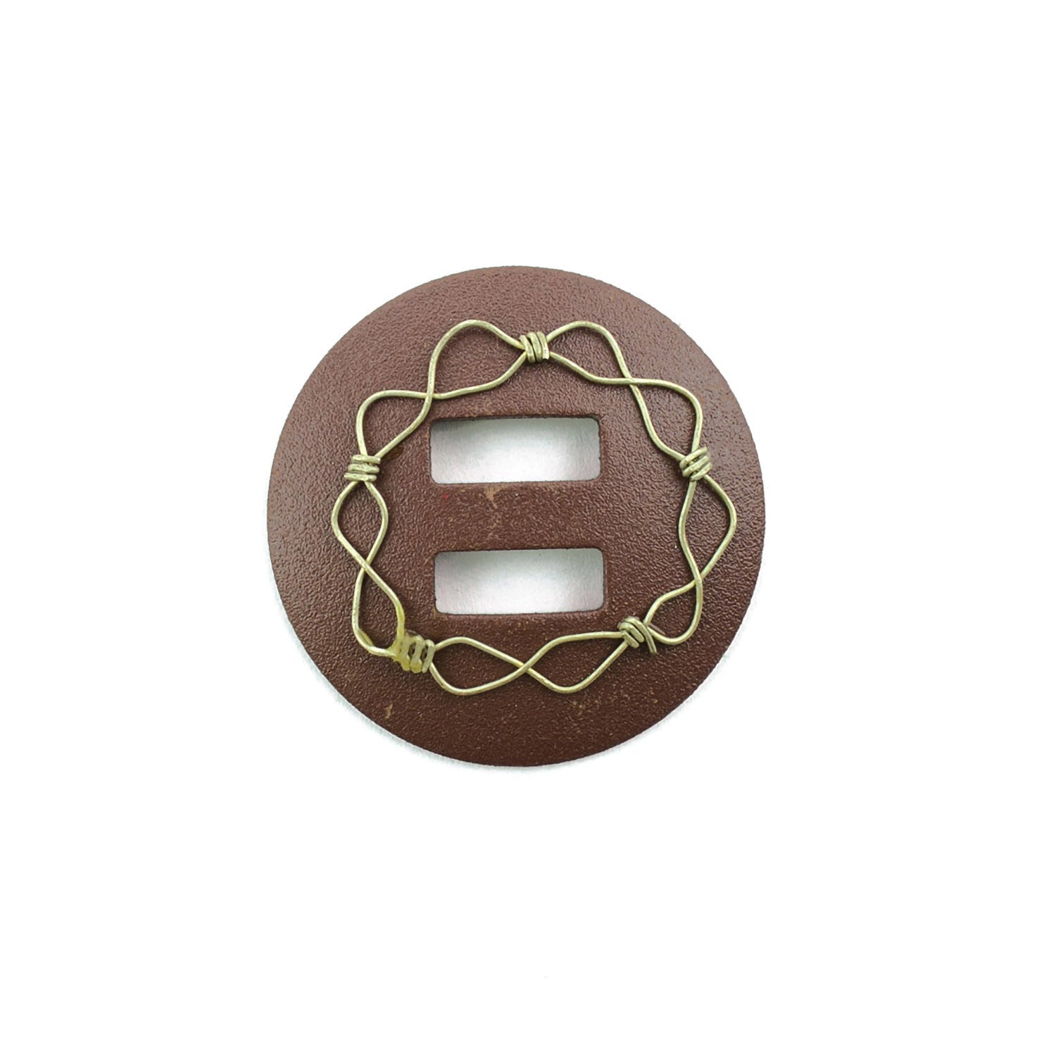 CONCHO CHAIN DESIGN.