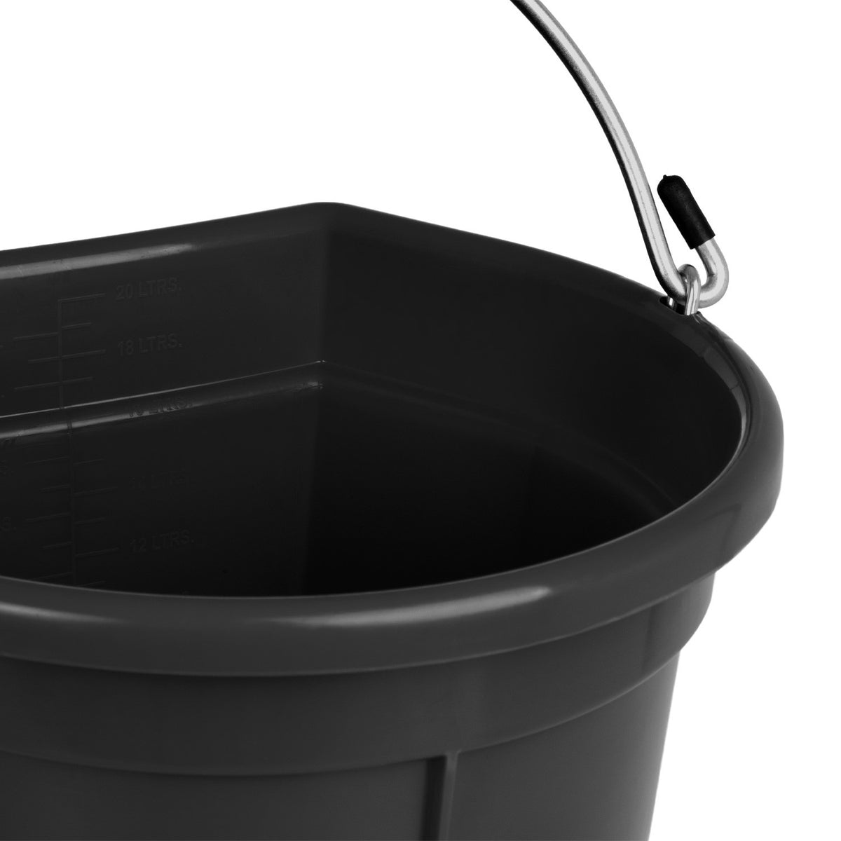 PLASTIC BUCKET WITH HANDLE