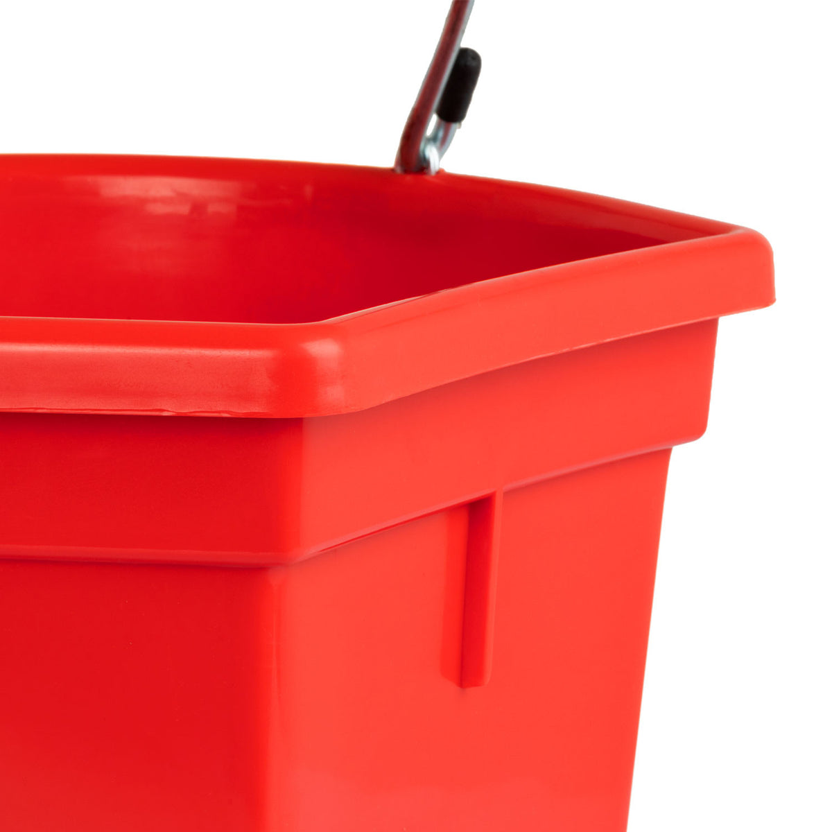 PLASTIC BUCKET WITH HANDLE