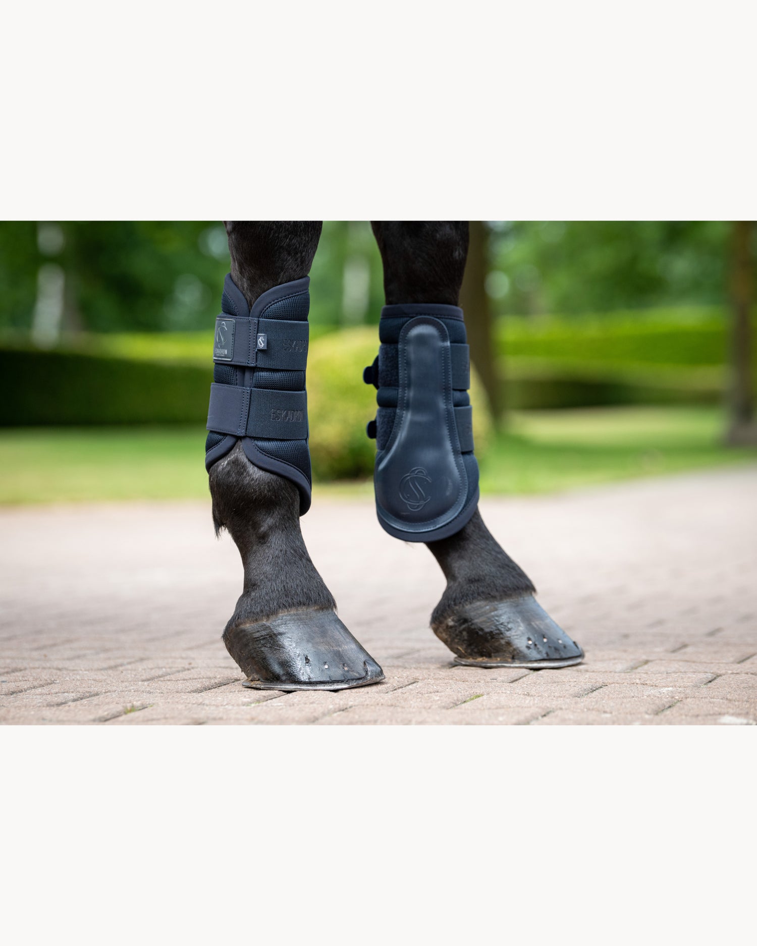 Eskadron Mesh Tendon Boots CS26