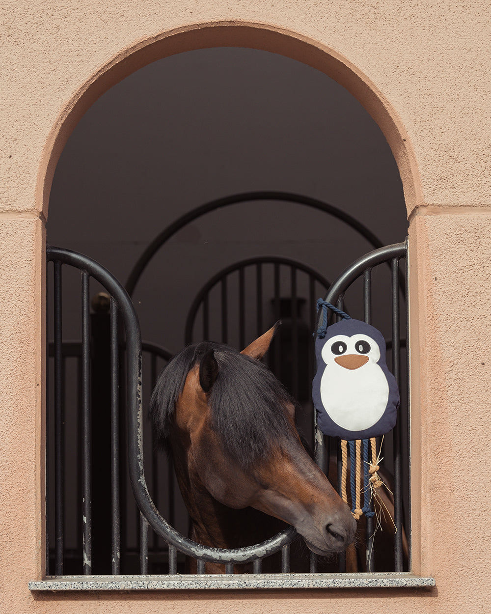 Eskadron Penguin Horse Toy Heritage 2024