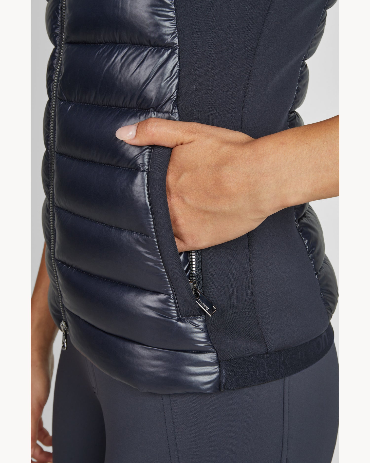 Eskadron Ladies Hybrid Waistcoat CS26