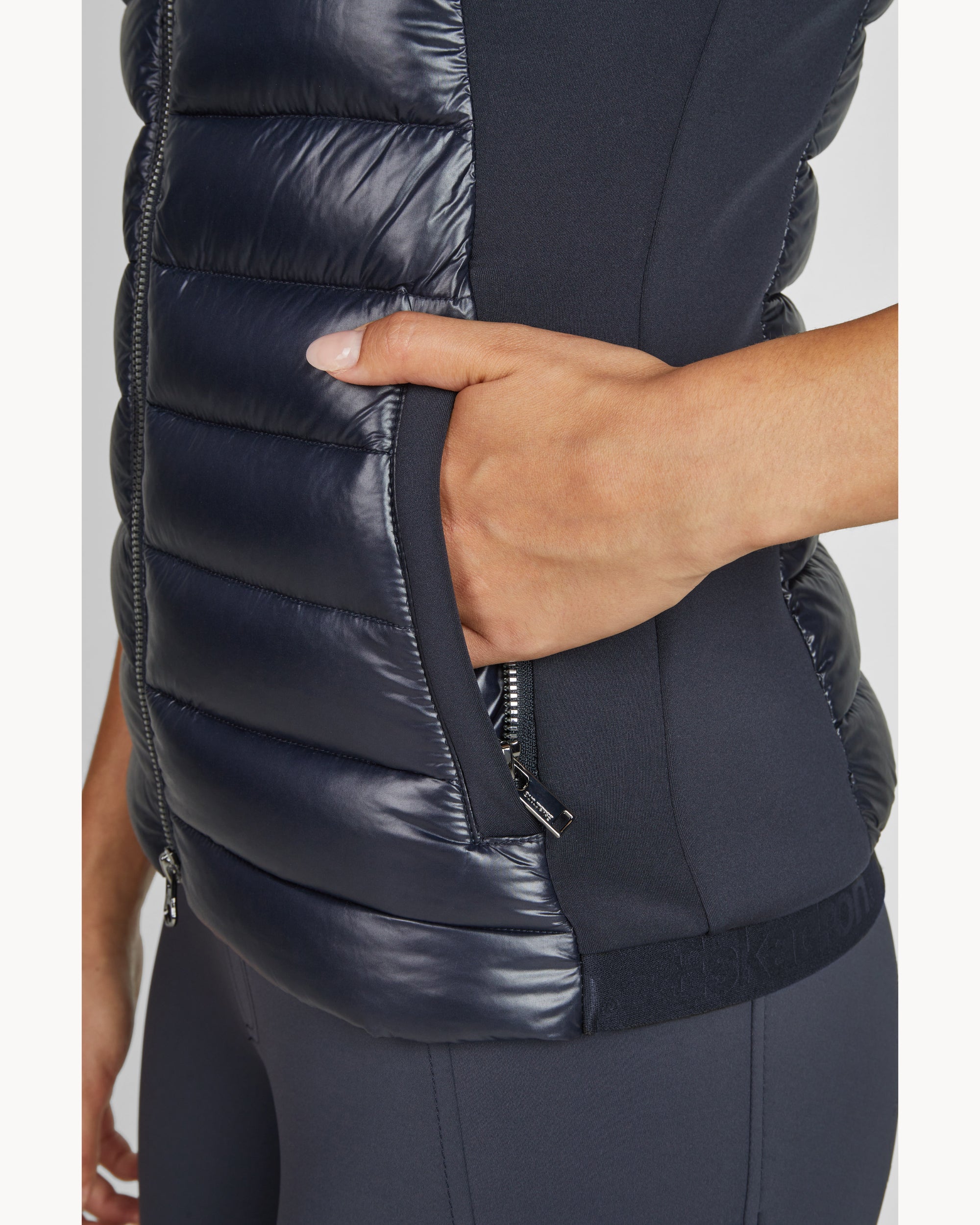 Eskadron Ladies Hybrid Waistcoat CS26