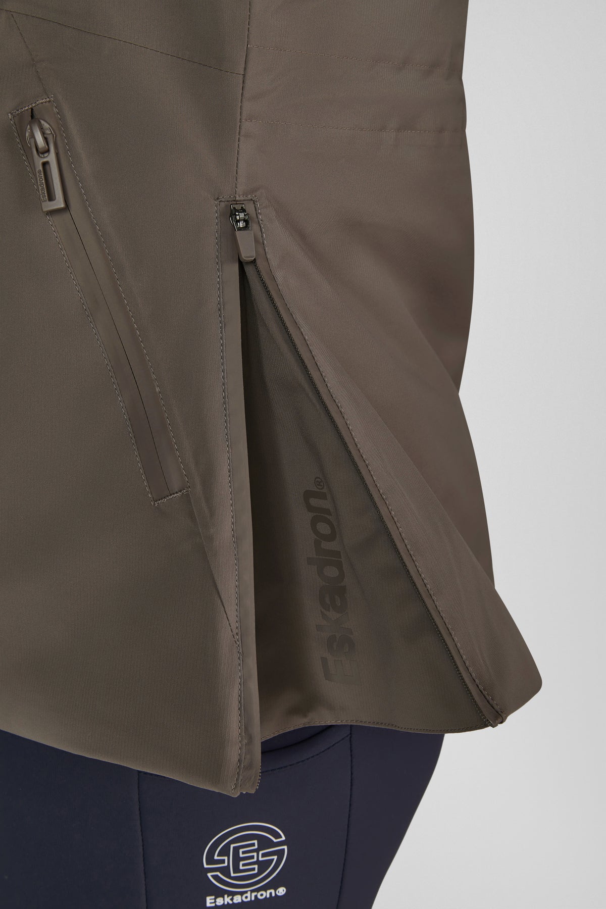 Eskadron Ladies Waterproof Jacket Dynamic 2026