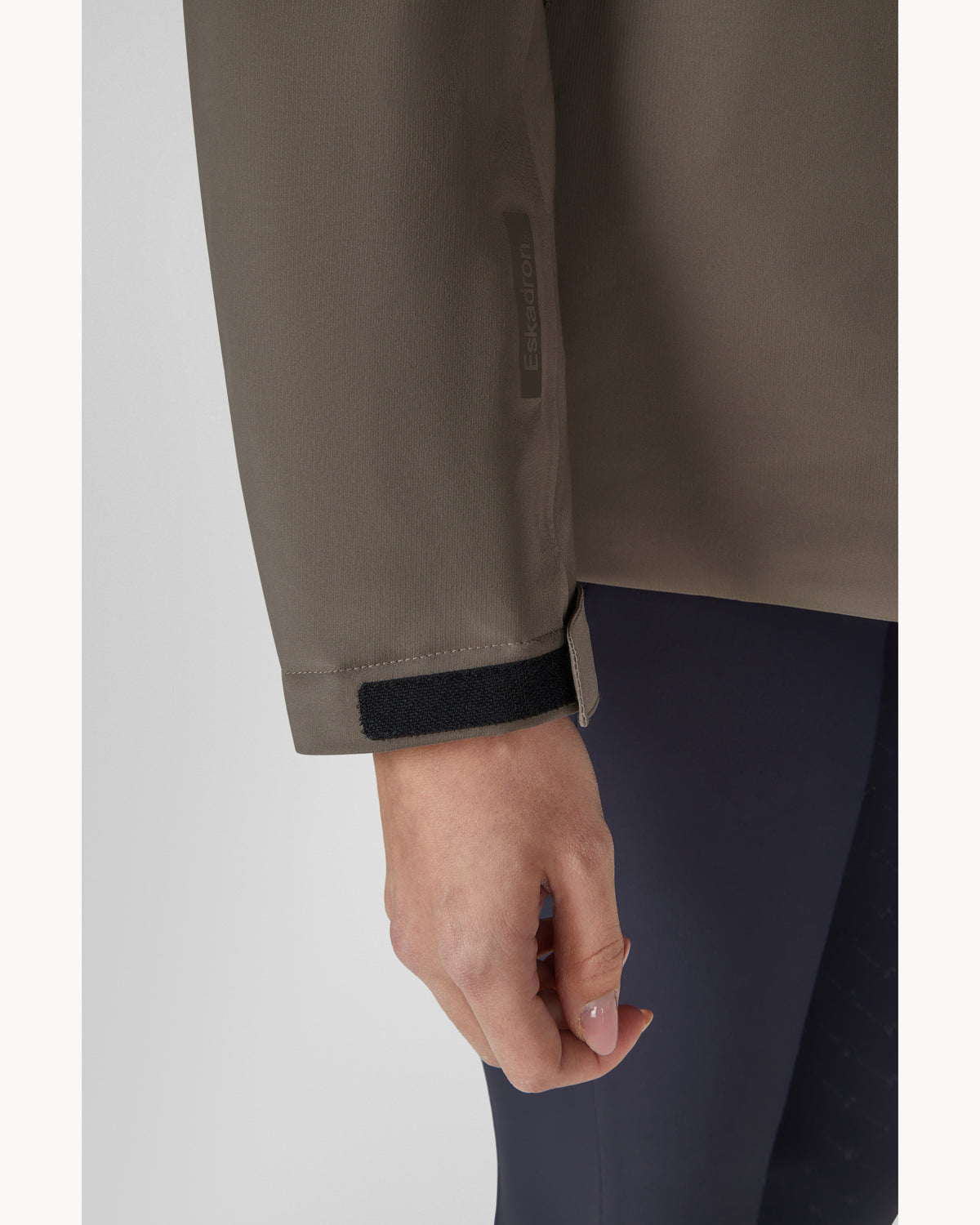 Eskadron Ladies Waterproof Jacket Dynamic 2026