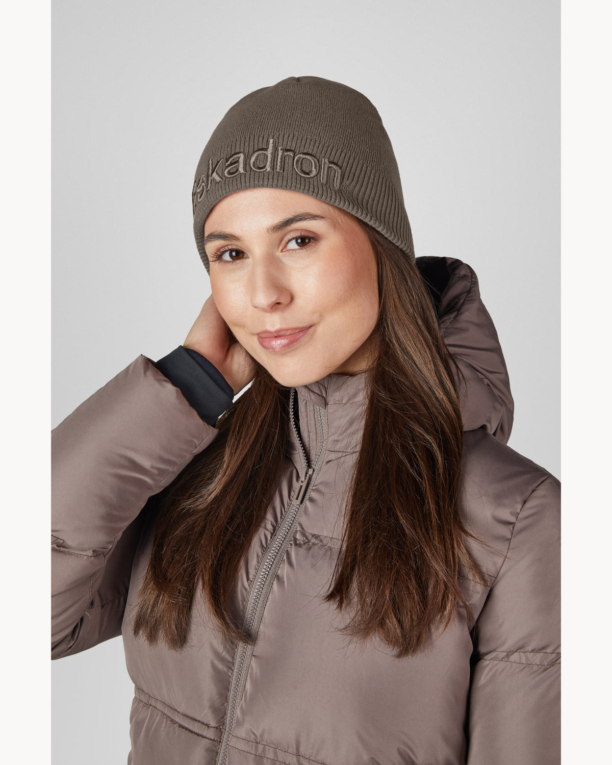 Eskadron Knitted Hat Dynamic 2026.