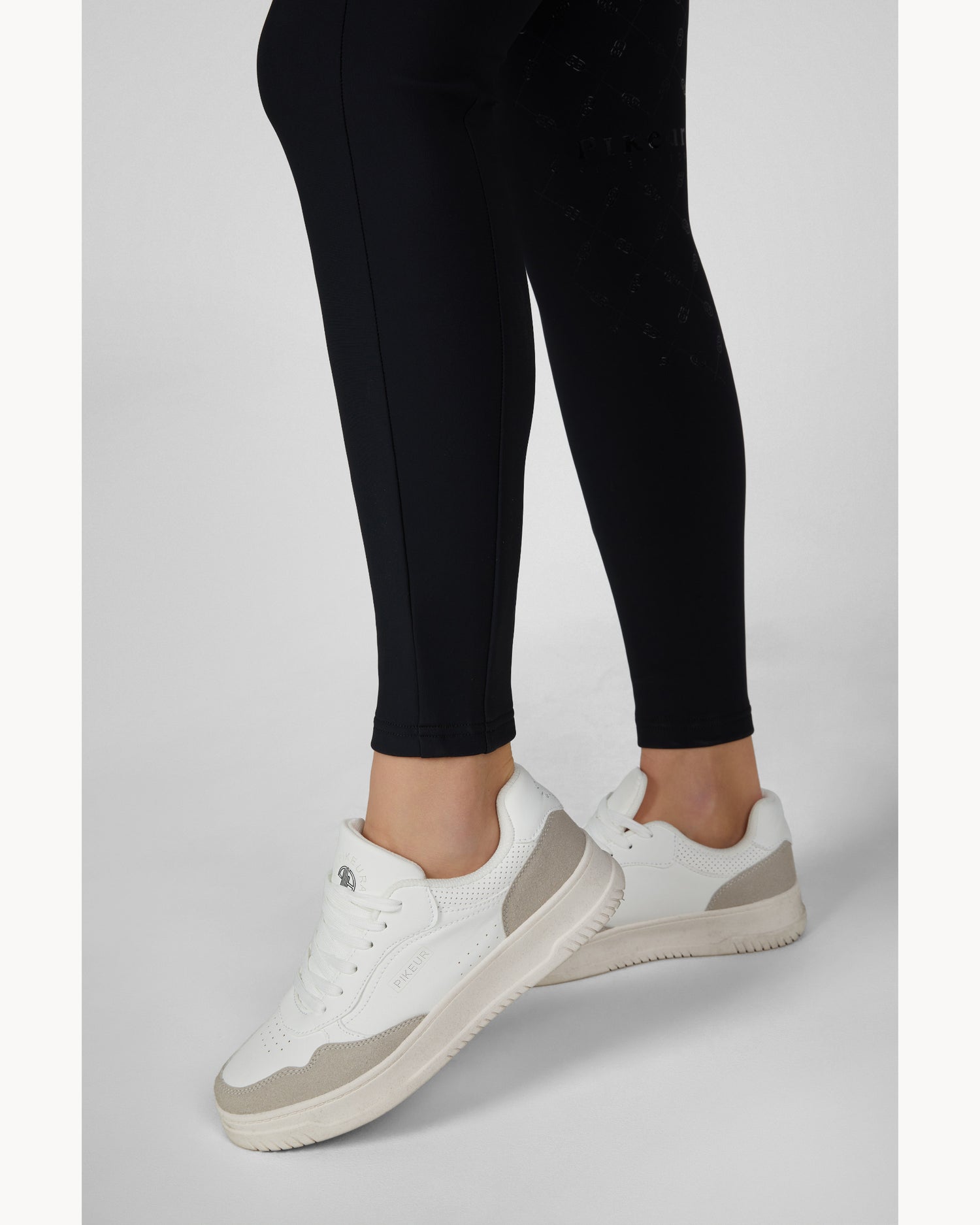 Pikeur Linnett Full Grip Ladies Winter Softshell Breeches 6555