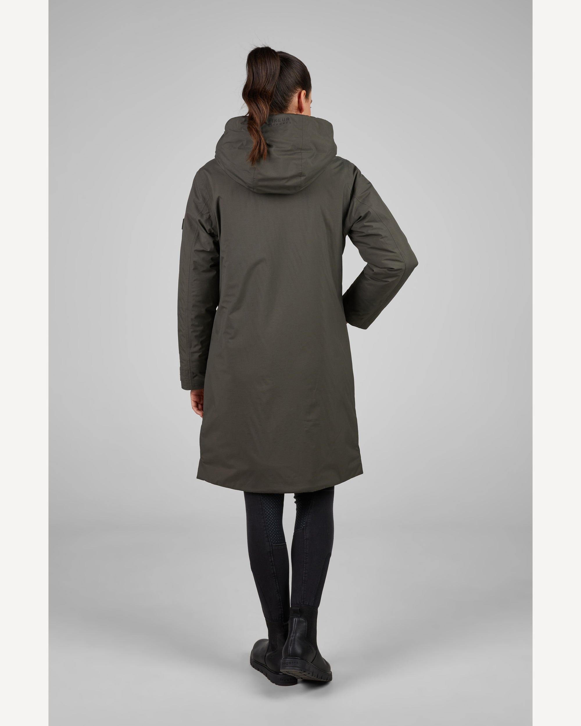 Pikeur London Ladies Waterproof Rain Coat 8022